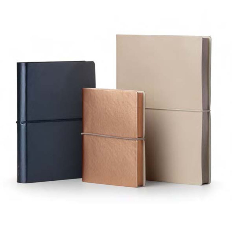 AGENDA GIORNALIERA 9X13 CIAK MONOLITH CON ELASTICO