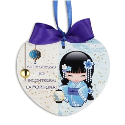 FORMELLA 12X11CM KOKESHI CUORE DECORI CELESTE