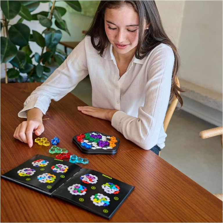 SMART GAMES IQ DELUXE    PENTAGON 3