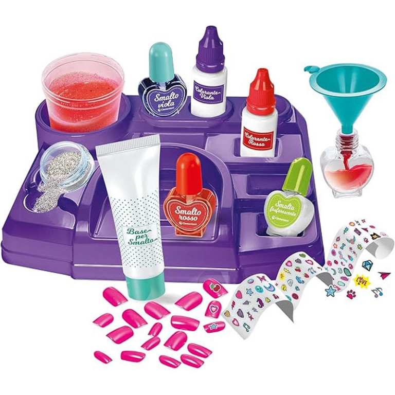 LABORATORIO DEGLI SMALTI E DELLE UNGHIE 2