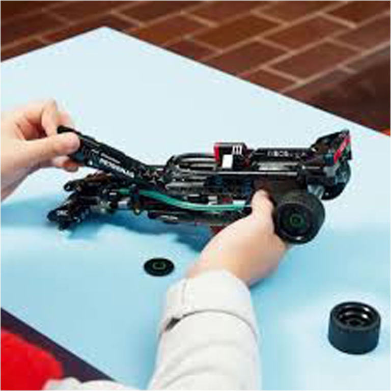 LEGO TECHNIC AUTO F1 MCLAREN 5