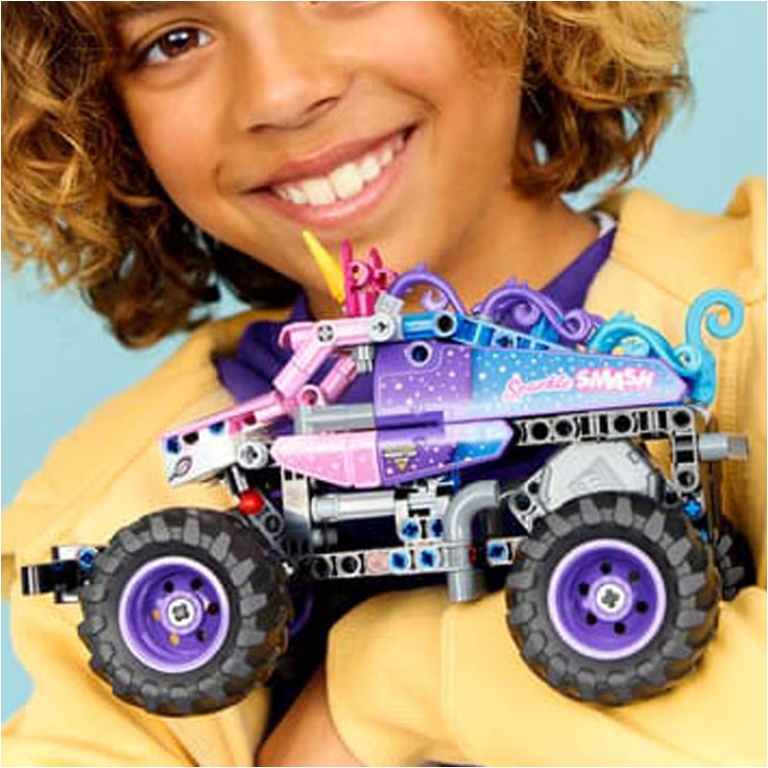 LEGO TECHNIC MONSTER JAM SPARKLE SMASH 3