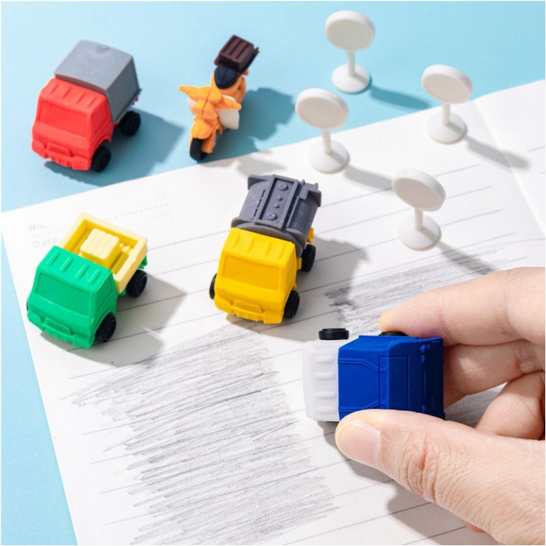 GOMMA 3D VEICOLI 6PZ IN BLISTER 3