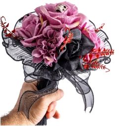 BOUQUET NERO E ROSA CON TESCCHIO 25CM