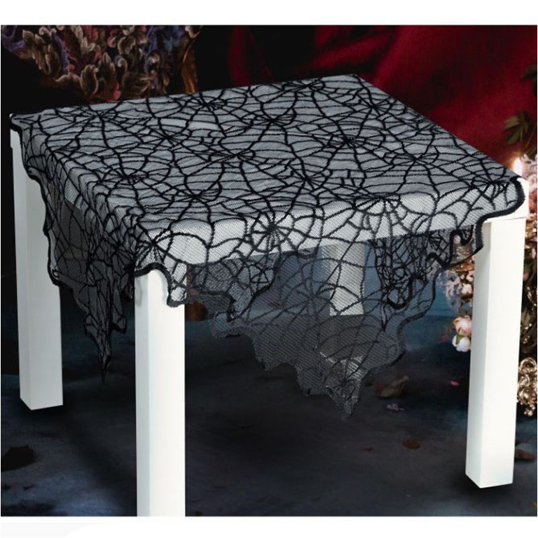 TOVAGLIA IN PIZZO NERO 100X75CM HALLOWEEN