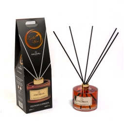 DIFFUSORE CON BASTONCINI 500ML C'EST BELLE