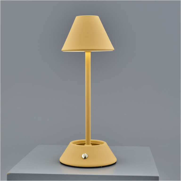 GIALLA LAMPADA TOUCH METAL CONO BASSA D11,5 H24CM 2
