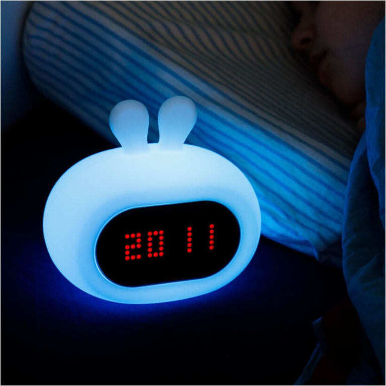 OROLOGIO E LAMPADA NOTTURNA SILICONE 16X9X16,5CM 5